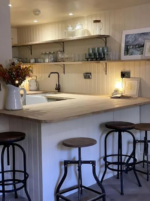 Cosy Home Away From Home. Brighton